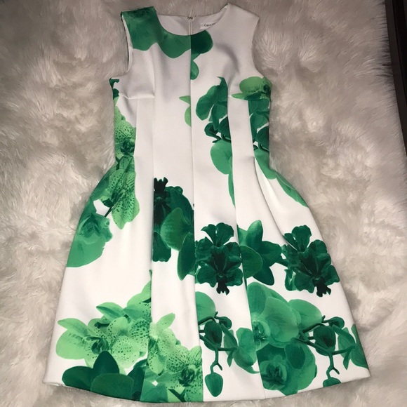 Calvin Klein Green leaves Print dress - Picture 1 of 5